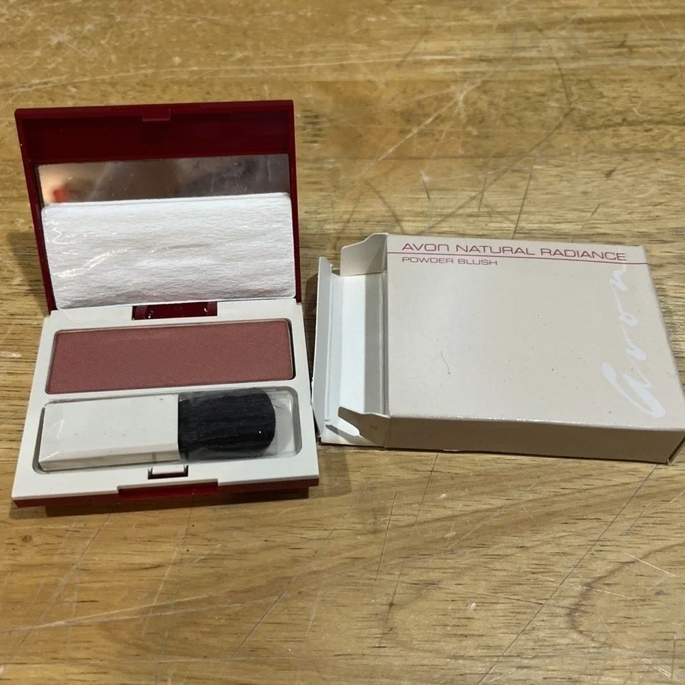 Avon Natural Radiance  Powder Blush .23 Oz Cashmere Rose Vintage 1988 New In Box